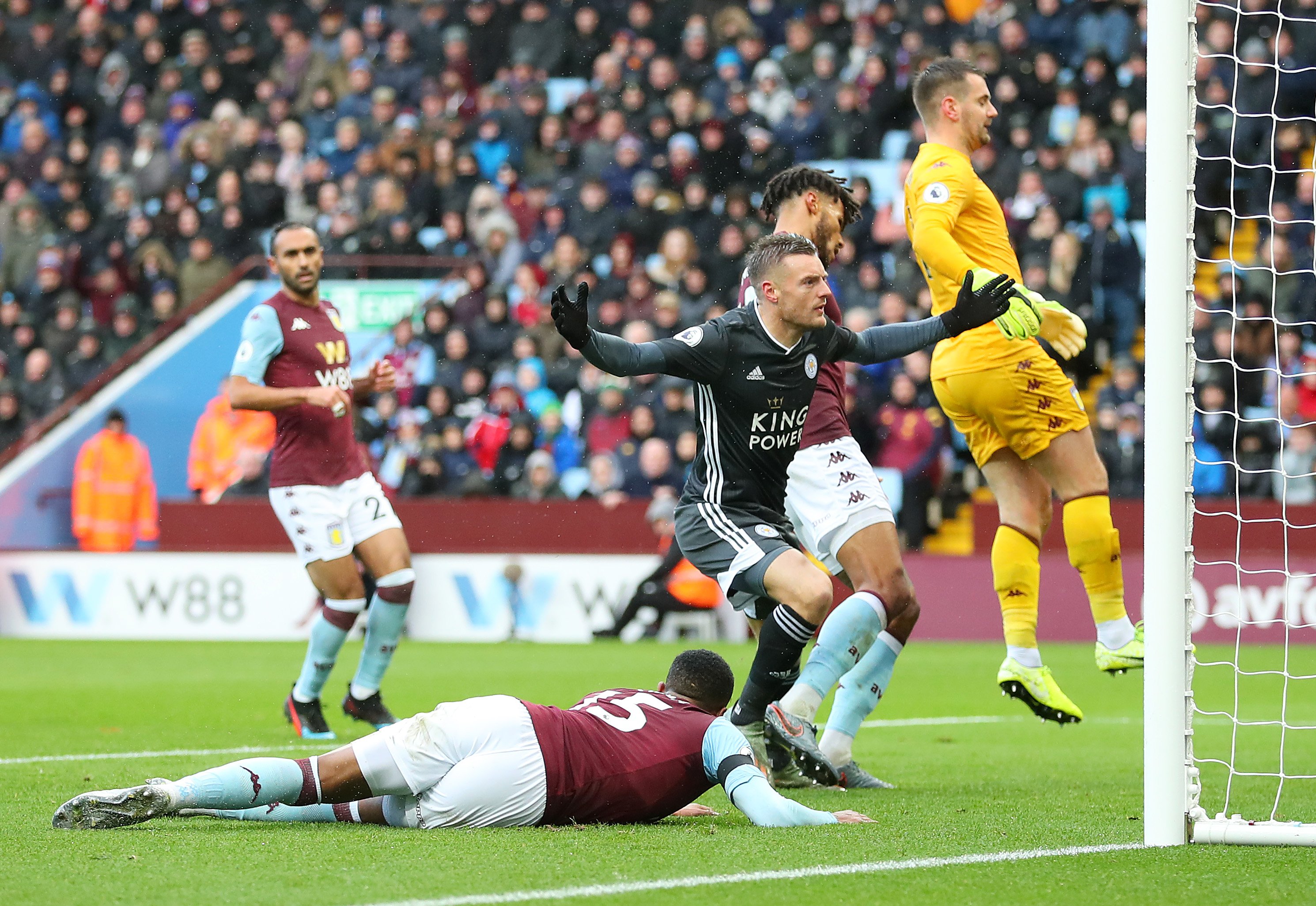 济的背景下 济的背景下